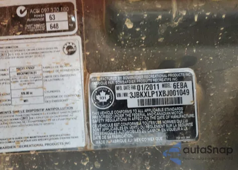 2011 Can Am Commander 1000X z USA, uszkodzony, nr VIN 3JBKXLP1XBJ001049